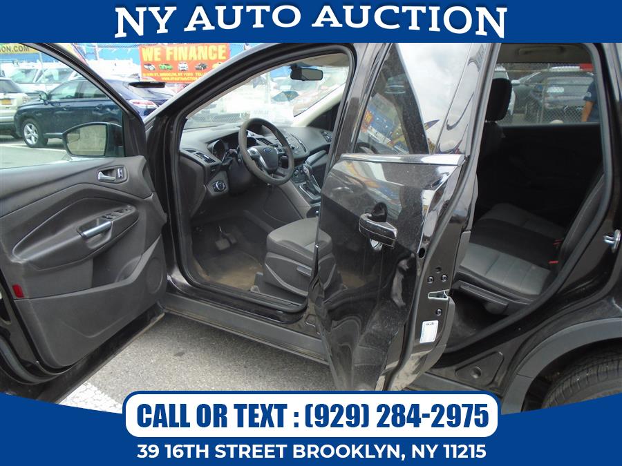 2013 Ford Escape 4WD 4dr SE, available for sale in Brooklyn, New York | NY Auto Auction. Brooklyn, New York 2013 Ford Escape 4WD 4dr SE, available for sale in Brooklyn, New York | NY Auto Auction. Brooklyn, New York