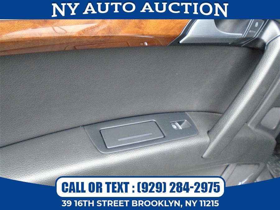 2014 Audi Q7 quattro 4dr 3.0T Premium Plus, available for sale in Brooklyn, New York | NY Auto Auction. Brooklyn, New York 2014 Audi Q7 quattro 4dr 3.0T Premium Plus, available for sale in Brooklyn, New York | NY Auto Auction. Brooklyn, New York