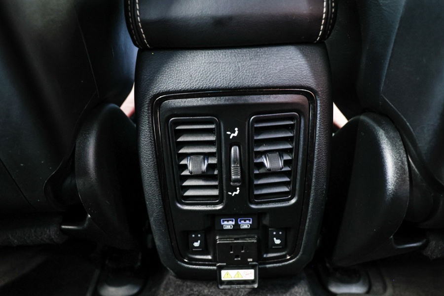 2018 Dodge Durango SRT AWD, available for sale in ELMONT, New York | 26 Motors Long Island. ELMONT, New York 2018 Dodge Durango SRT AWD, available for sale in ELMONT, New York | 26 Motors Long Island. ELMONT, New York