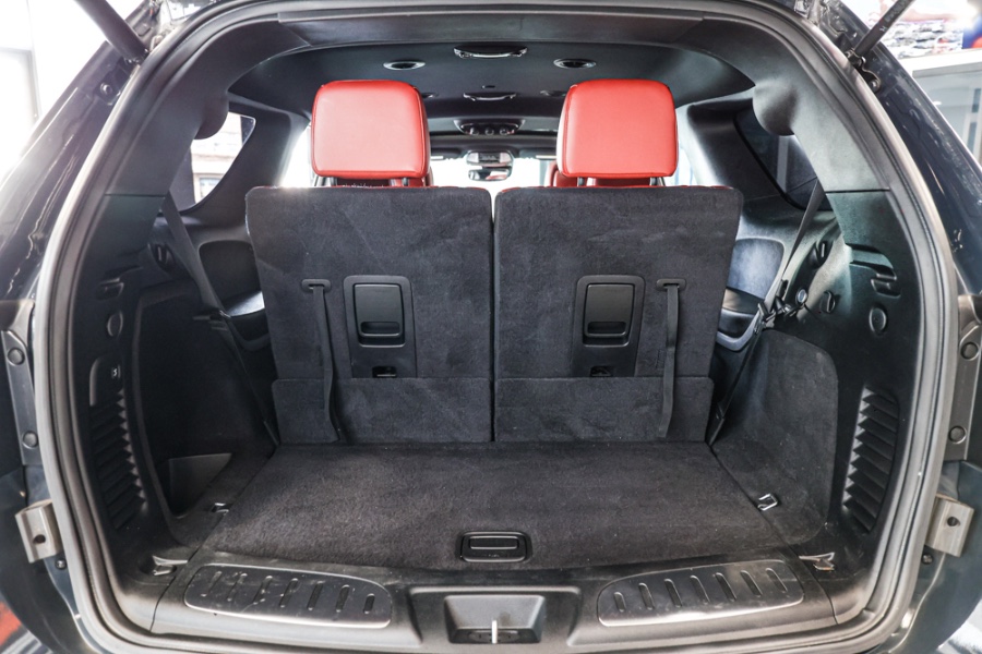 2018 Dodge Durango SRT AWD, available for sale in ELMONT, New York | 26 Motors Long Island. ELMONT, New York 2018 Dodge Durango SRT AWD, available for sale in ELMONT, New York | 26 Motors Long Island. ELMONT, New York