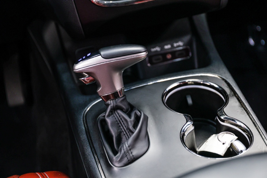 2018 Dodge Durango SRT AWD, available for sale in ELMONT, New York | 26 Motors Long Island. ELMONT, New York 2018 Dodge Durango SRT AWD, available for sale in ELMONT, New York | 26 Motors Long Island. ELMONT, New York