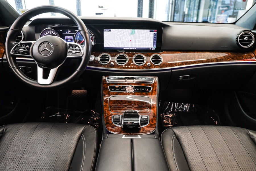 Used Mercedes-Benz E-Class E 300 4MATIC Sedan 2019 | 26 Motors Long Island. ELMONT, New York Used Mercedes-Benz E-Class E 300 4MATIC Sedan 2019 | 26 Motors Long Island. ELMONT, New York