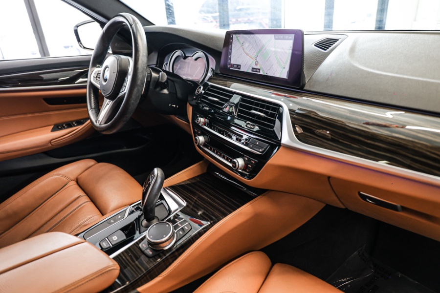 Used BMW 5 Series 540i xDrive Sedan 2019 | 26 Motors Long Island. ELMONT, New York Used BMW 5 Series 540i xDrive Sedan 2019 | 26 Motors Long Island. ELMONT, New York