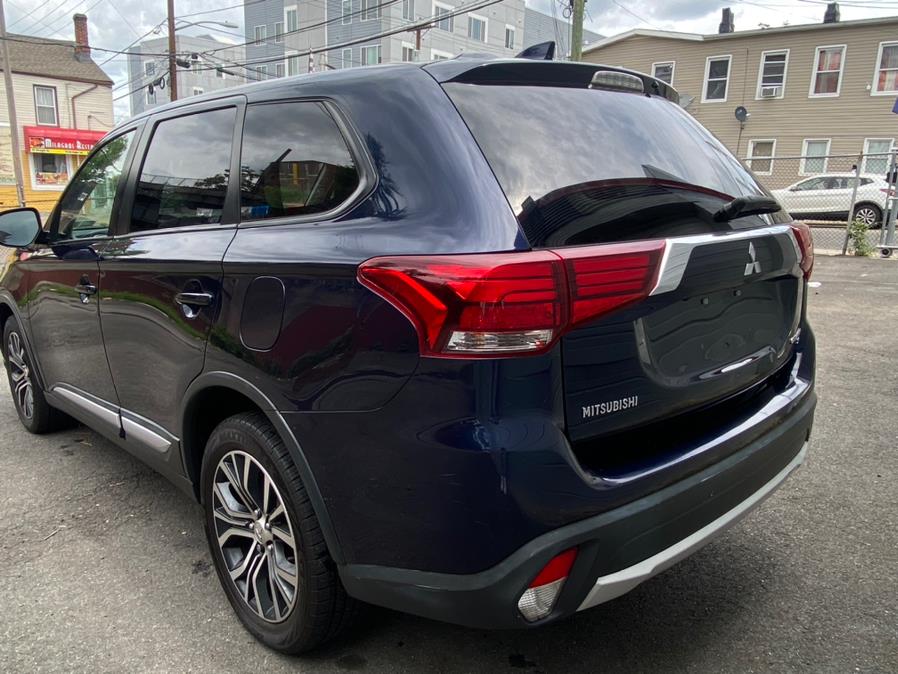 2018 Mitsubishi Outlander SE S-AWC, available for sale in Paterson, New Jersey | Champion of Paterson. Paterson, New Jersey 2018 Mitsubishi Outlander SE S-AWC, available for sale in Paterson, New Jersey | Champion of Paterson. Paterson, New Jersey