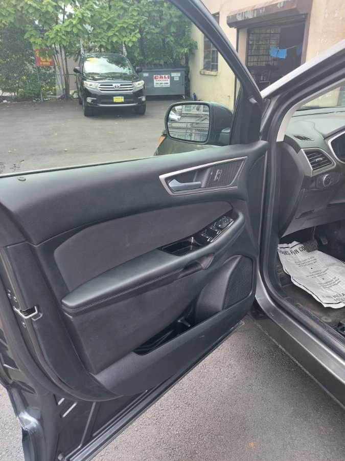 2018 Ford Edge SEL AWD, available for sale in Irvington, New Jersey | Elis Motors Corp. Irvington, New Jersey 2018 Ford Edge SEL AWD, available for sale in Irvington, New Jersey | Elis Motors Corp. Irvington, New Jersey