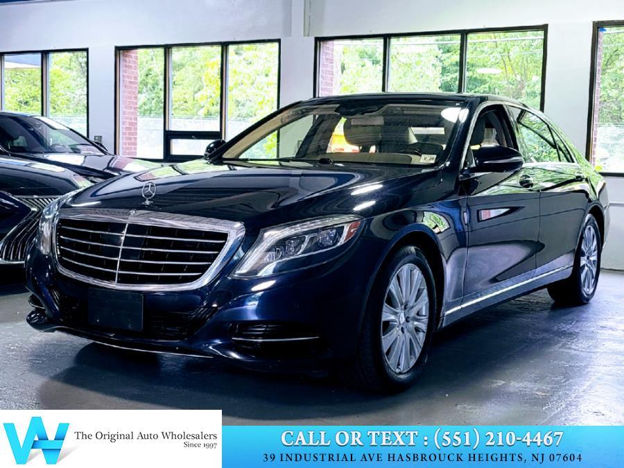 Used Mercedes-Benz S-Class 4dr Sdn S 550 4MATIC 2015 | AW Auto & Truck Wholesalers, Inc. Hasbrouck Heights, New Jersey Used Mercedes-Benz S-Class 4dr Sdn S 550 4MATIC 2015 | AW Auto & Truck Wholesalers, Inc. Hasbrouck Heights, New Jersey
