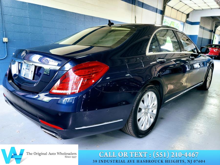 Used Mercedes-Benz S-Class 4dr Sdn S 550 4MATIC 2015 | AW Auto & Truck Wholesalers, Inc. Hasbrouck Heights, New Jersey Used Mercedes-Benz S-Class 4dr Sdn S 550 4MATIC 2015 | AW Auto & Truck Wholesalers, Inc. Hasbrouck Heights, New Jersey