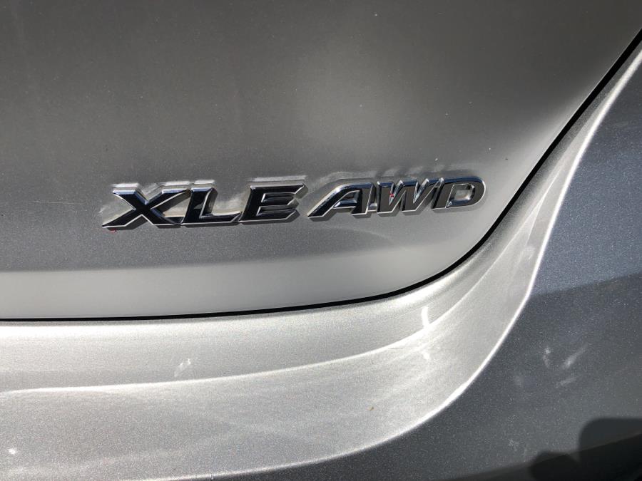 2014 Toyota Venza 4dr Wgn V6 AWD XLE, available for sale in Waterbury, Connecticut | National Auto Brokers, Inc.. Waterbury, Connecticut 2014 Toyota Venza 4dr Wgn V6 AWD XLE, available for sale in Waterbury, Connecticut | National Auto Brokers, Inc.. Waterbury, Connecticut