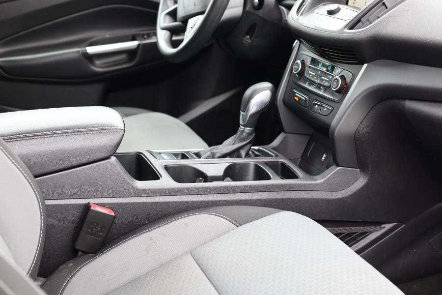Used Ford Escape SE 4WD 2019 | Hillside Auto Mall Inc.. Jamaica, New York Used Ford Escape SE 4WD 2019 | Hillside Auto Mall Inc.. Jamaica, New York