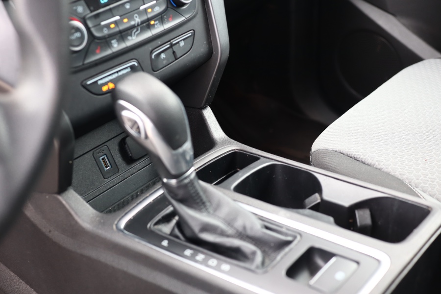 Used Ford Escape SE 4WD 2019 | Hillside Auto Mall Inc.. Jamaica, New York Used Ford Escape SE 4WD 2019 | Hillside Auto Mall Inc.. Jamaica, New York