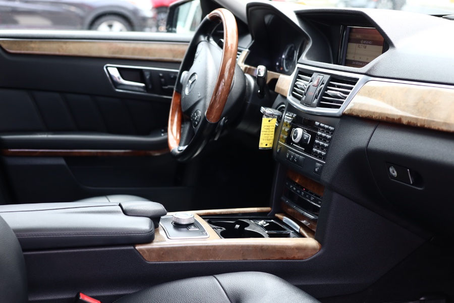 Used Mercedes-Benz E-Class 4dr Sdn E 350 Sport 4MATIC 2011 | Hillside Auto Mall Inc.. Jamaica, New York Used Mercedes-Benz E-Class 4dr Sdn E 350 Sport 4MATIC 2011 | Hillside Auto Mall Inc.. Jamaica, New York