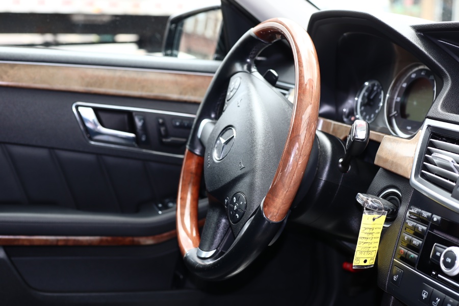 Used Mercedes-Benz E-Class 4dr Sdn E 350 Sport 4MATIC 2011 | Hillside Auto Mall Inc.. Jamaica, New York Used Mercedes-Benz E-Class 4dr Sdn E 350 Sport 4MATIC 2011 | Hillside Auto Mall Inc.. Jamaica, New York