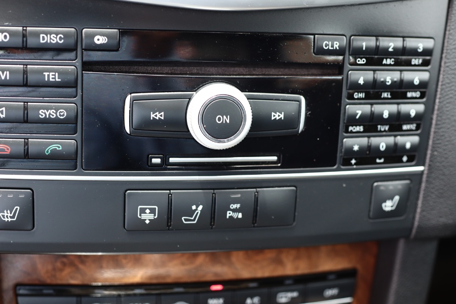 Used Mercedes-Benz E-Class 4dr Sdn E 350 Sport 4MATIC 2011 | Hillside Auto Mall Inc.. Jamaica, New York Used Mercedes-Benz E-Class 4dr Sdn E 350 Sport 4MATIC 2011 | Hillside Auto Mall Inc.. Jamaica, New York