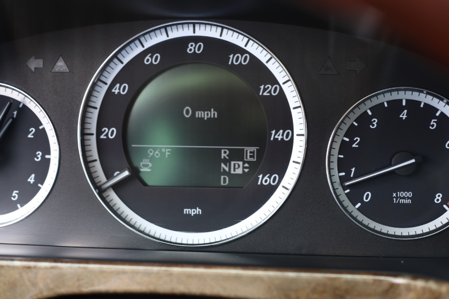 Used Mercedes-Benz E-Class 4dr Sdn E 350 Sport 4MATIC 2011 | Hillside Auto Mall Inc.. Jamaica, New York Used Mercedes-Benz E-Class 4dr Sdn E 350 Sport 4MATIC 2011 | Hillside Auto Mall Inc.. Jamaica, New York