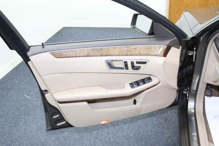 Used Mercedes-Benz E-Class 4dr Wgn E350 Luxury 4MATIC 2011 | New England Auto Sales LLC. Plainville, Connecticut Used Mercedes-Benz E-Class 4dr Wgn E350 Luxury 4MATIC 2011 | New England Auto Sales LLC. Plainville, Connecticut