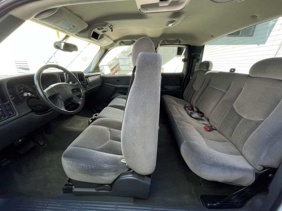 Used GMC Sierra 1500 Ext Cab 143.5" WB SLE 2003 | Green Light Auto. Corona, California Used GMC Sierra 1500 Ext Cab 143.5" WB SLE 2003 | Green Light Auto. Corona, California