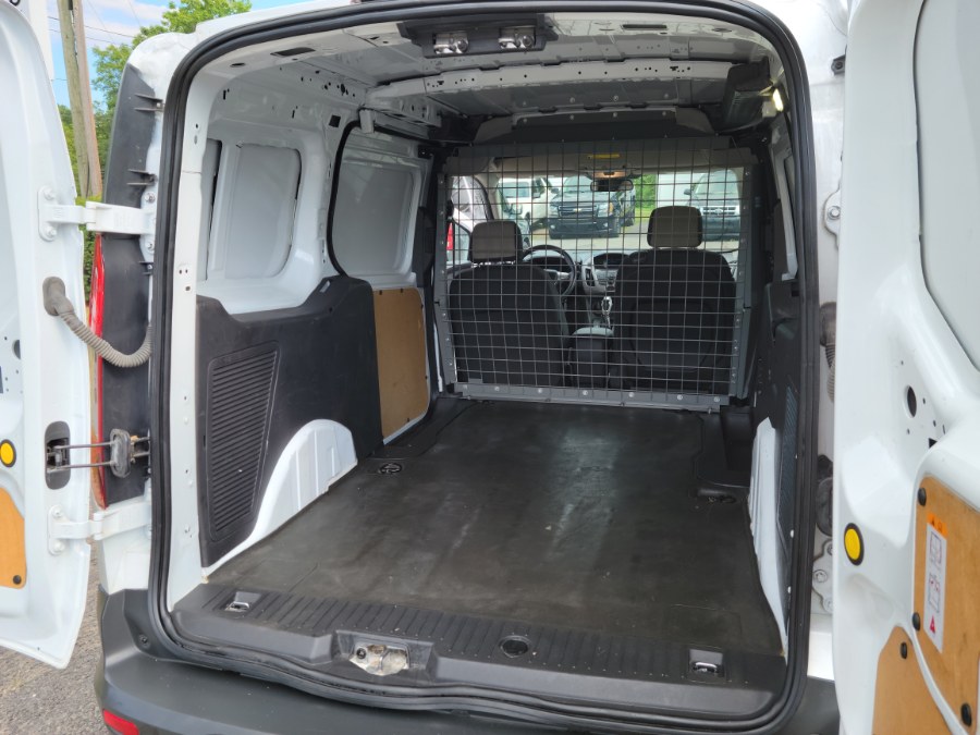 Used Ford Transit Connect LWB XLT Cargo 2015 | Toro Auto. East Windsor, Connecticut Used Ford Transit Connect LWB XLT Cargo 2015 | Toro Auto. East Windsor, Connecticut