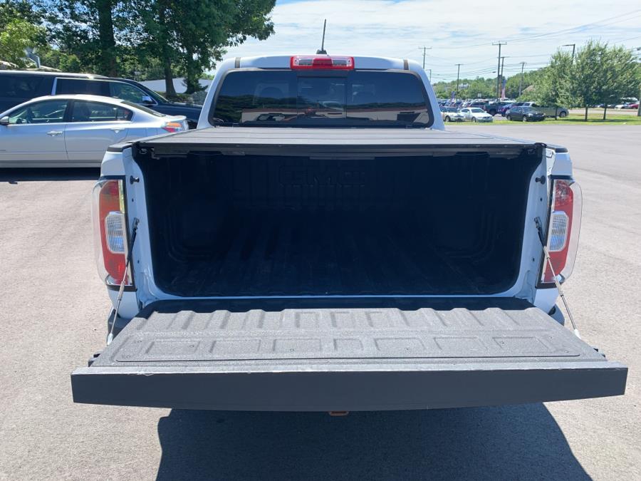 Used GMC Canyon 4WD Crew Cab 128.3" SLT 2016 | Saybrook Auto Barn. Old Saybrook, Connecticut Used GMC Canyon 4WD Crew Cab 128.3" SLT 2016 | Saybrook Auto Barn. Old Saybrook, Connecticut