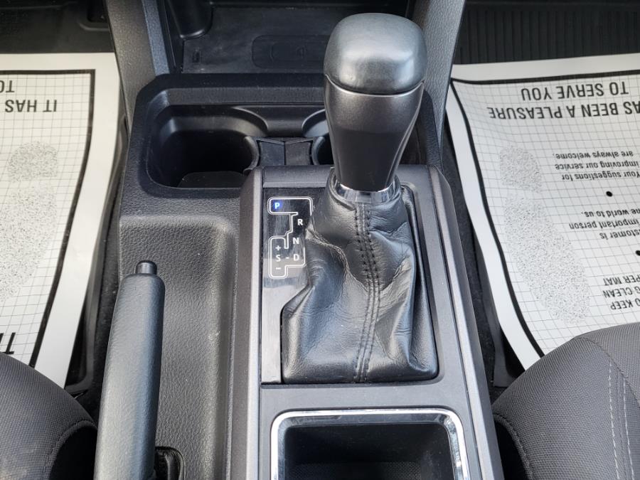 2018 Toyota Tacoma TRD Off Road Double Cab 5'' Bed V6 4x4 AT (Natl), available for sale in Newark , New Jersey | Champion Used Auto Sales 2. Newark , New Jersey 2018 Toyota Tacoma TRD Off Road Double Cab 5'' Bed V6 4x4 AT (Natl), available for sale in Newark , New Jersey | Champion Used Auto Sales 2. Newark , New Jersey
