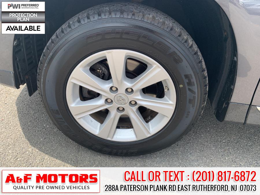 Used Toyota Highlander 4WD 4dr V6 Base 2011 | A&F Motors LLC. East Rutherford, New Jersey Used Toyota Highlander 4WD 4dr V6 Base 2011 | A&F Motors LLC. East Rutherford, New Jersey