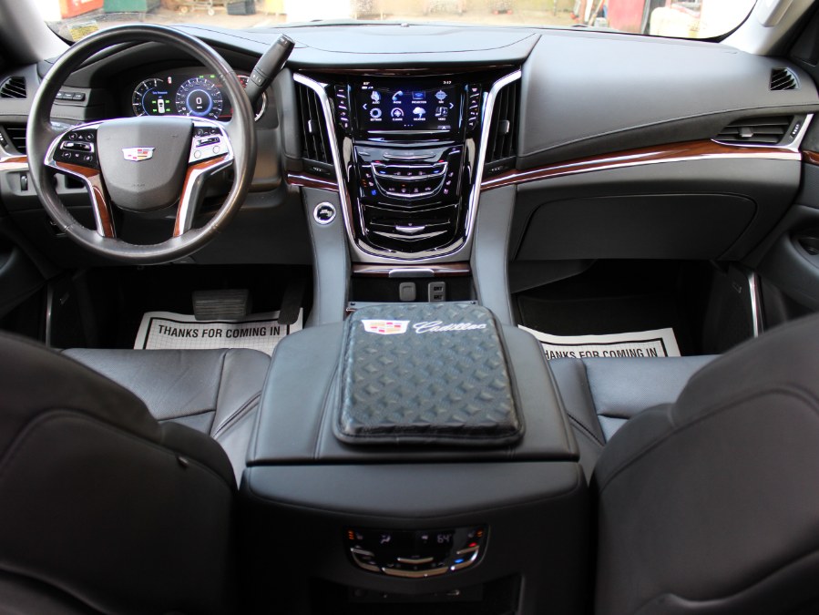 Used Cadillac Escalade Premium Luxury 2020 | Auto Expo Ent Inc.. Great Neck, New York Used Cadillac Escalade Premium Luxury 2020 | Auto Expo Ent Inc.. Great Neck, New York