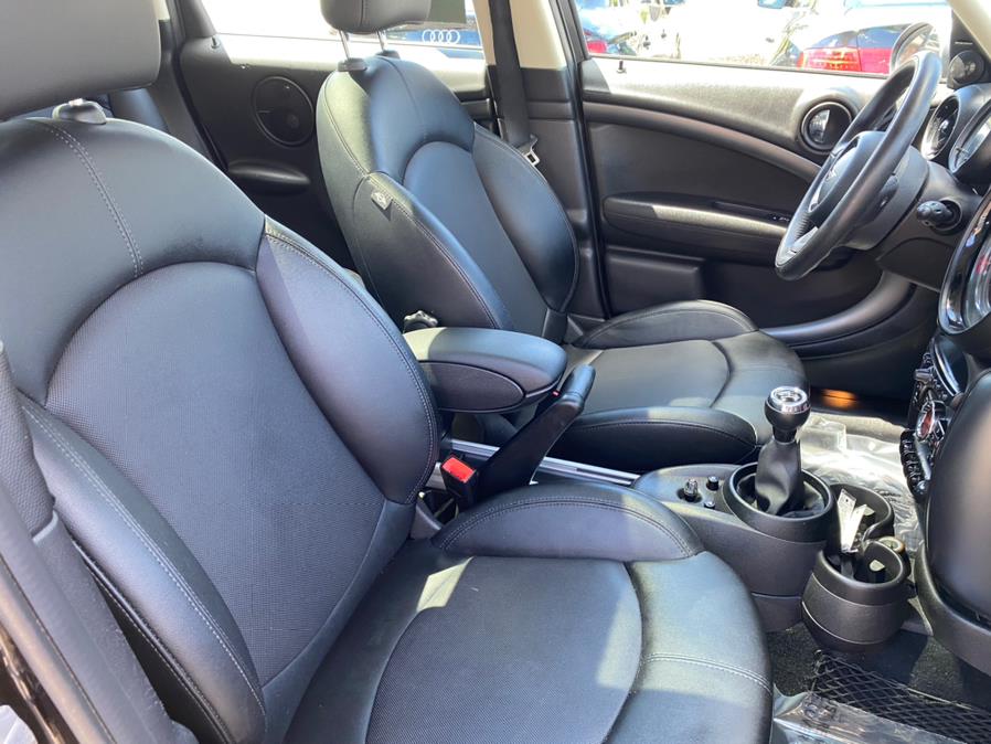 Used MINI Cooper Countryman ALL4 4dr S 2016 | Lava Motors 2 Inc. Canton, Connecticut Used MINI Cooper Countryman ALL4 4dr S 2016 | Lava Motors 2 Inc. Canton, Connecticut