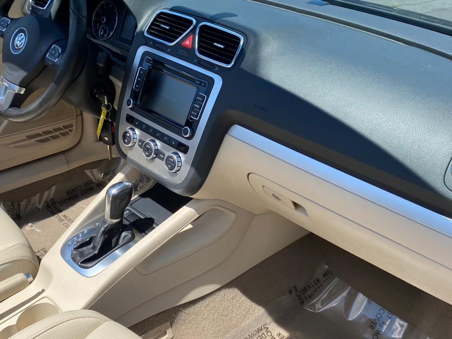 2013 Volkswagen Eos 2dr Conv Komfort SULEV, available for sale in Canton, Connecticut | Lava Motors 2 Inc. Canton, Connecticut 2013 Volkswagen Eos 2dr Conv Komfort SULEV, available for sale in Canton, Connecticut | Lava Motors 2 Inc. Canton, Connecticut
