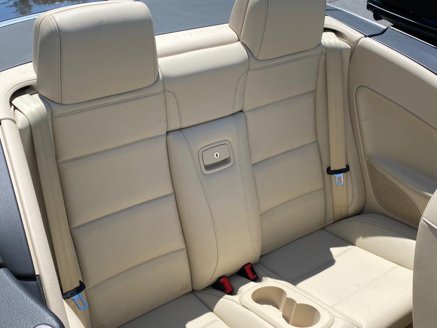 2013 Volkswagen Eos 2dr Conv Komfort SULEV, available for sale in Canton, Connecticut | Lava Motors 2 Inc. Canton, Connecticut 2013 Volkswagen Eos 2dr Conv Komfort SULEV, available for sale in Canton, Connecticut | Lava Motors 2 Inc. Canton, Connecticut