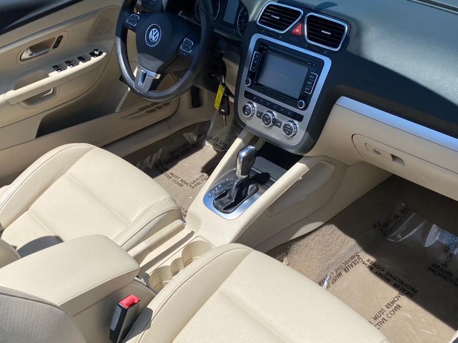 2013 Volkswagen Eos 2dr Conv Komfort SULEV, available for sale in Canton, Connecticut | Lava Motors 2 Inc. Canton, Connecticut 2013 Volkswagen Eos 2dr Conv Komfort SULEV, available for sale in Canton, Connecticut | Lava Motors 2 Inc. Canton, Connecticut