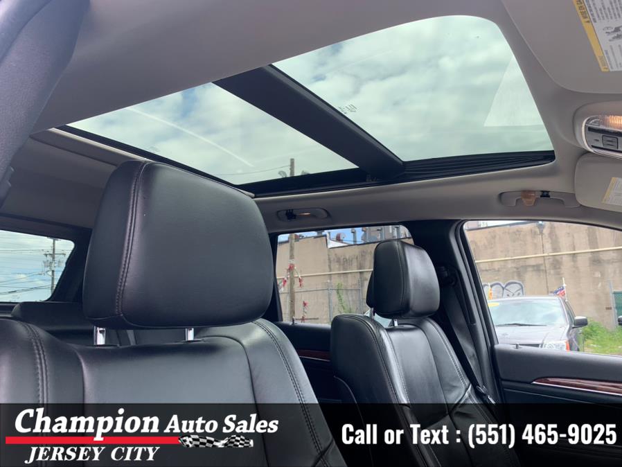 Used Jeep Grand Cherokee 4WD 4dr Limited 2011 | Champion Auto Sales of JC. Jersey City, New Jersey Used Jeep Grand Cherokee 4WD 4dr Limited 2011 | Champion Auto Sales of JC. Jersey City, New Jersey