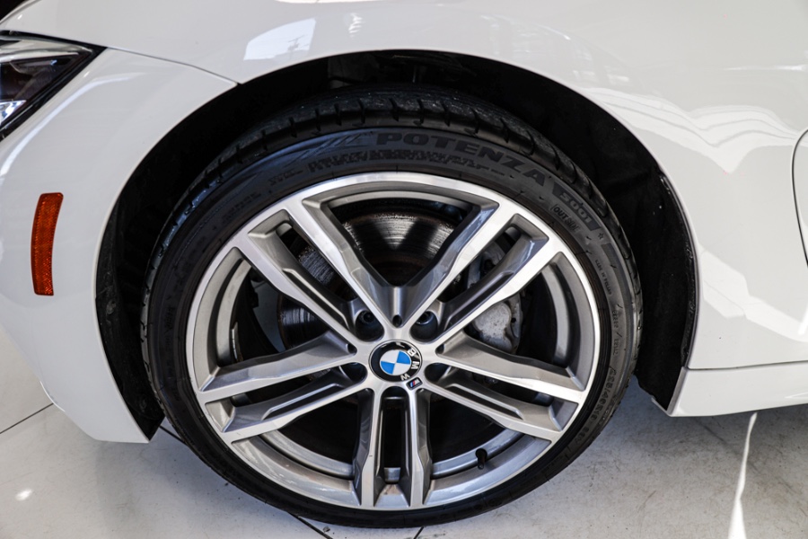 Used BMW 4 Series 440i xDrive Coupe 2018 | 26 Motors Long Island. ELMONT, New York Used BMW 4 Series 440i xDrive Coupe 2018 | 26 Motors Long Island. ELMONT, New York