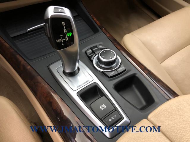 2013 BMW X5 AWD 4dr xDrive35i, available for sale in Naugatuck, Connecticut | J&M Automotive Sls&Svc LLC. Naugatuck, Connecticut 2013 BMW X5 AWD 4dr xDrive35i, available for sale in Naugatuck, Connecticut | J&M Automotive Sls&Svc LLC. Naugatuck, Connecticut