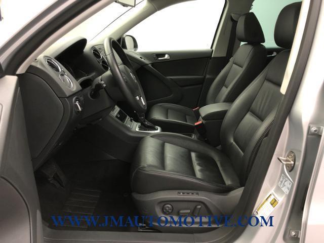 2017 Volkswagen Tiguan 2.0T Sport 4MOTION, available for sale in Naugatuck, Connecticut | J&M Automotive Sls&Svc LLC. Naugatuck, Connecticut 2017 Volkswagen Tiguan 2.0T Sport 4MOTION, available for sale in Naugatuck, Connecticut | J&M Automotive Sls&Svc LLC. Naugatuck, Connecticut