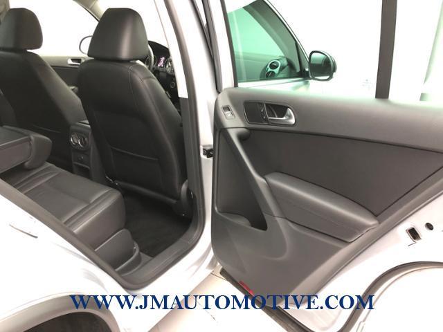 2017 Volkswagen Tiguan 2.0T Sport 4MOTION, available for sale in Naugatuck, Connecticut | J&M Automotive Sls&Svc LLC. Naugatuck, Connecticut 2017 Volkswagen Tiguan 2.0T Sport 4MOTION, available for sale in Naugatuck, Connecticut | J&M Automotive Sls&Svc LLC. Naugatuck, Connecticut