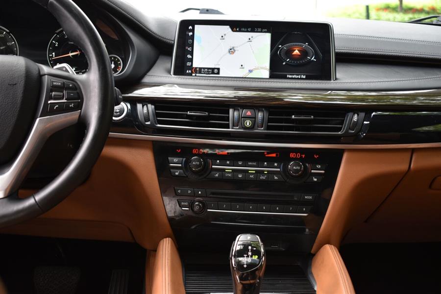 Used BMW X6 xDrive50i AWD 4dr SUV 2017 | Camy Cars. Great Neck, New York Used BMW X6 xDrive50i AWD 4dr SUV 2017 | Camy Cars. Great Neck, New York