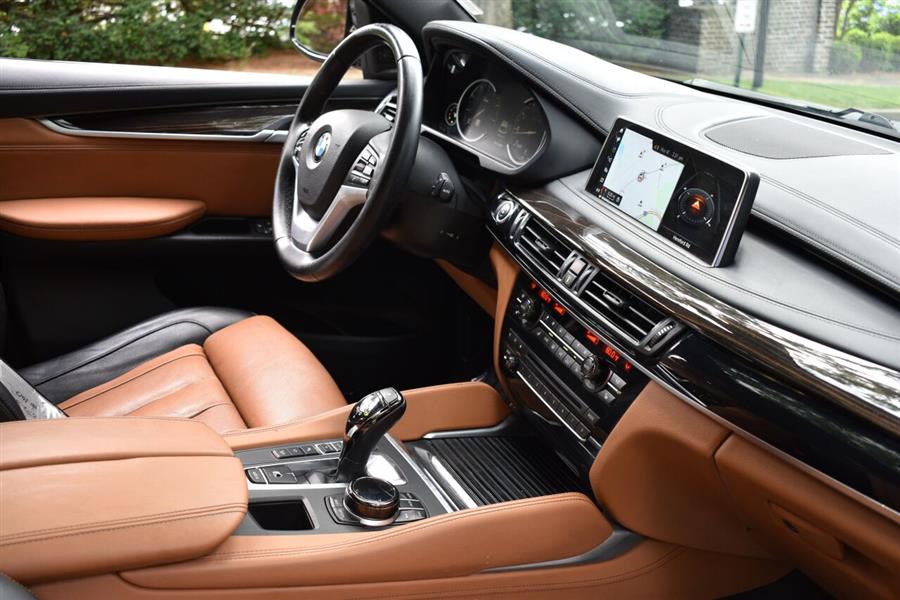 Used BMW X6 xDrive50i AWD 4dr SUV 2017 | Camy Cars. Great Neck, New York Used BMW X6 xDrive50i AWD 4dr SUV 2017 | Camy Cars. Great Neck, New York