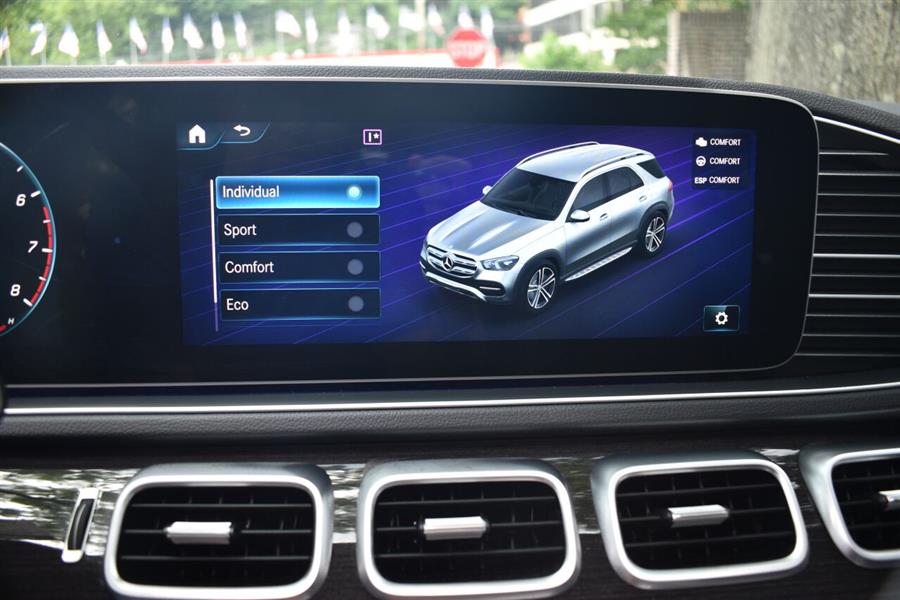 2020 Mercedes-benz Gle GLE 350 4MATIC AWD 4dr SUV, available for sale in Great Neck, New York | Camy Cars. Great Neck, New York 2020 Mercedes-benz Gle GLE 350 4MATIC AWD 4dr SUV, available for sale in Great Neck, New York | Camy Cars. Great Neck, New York