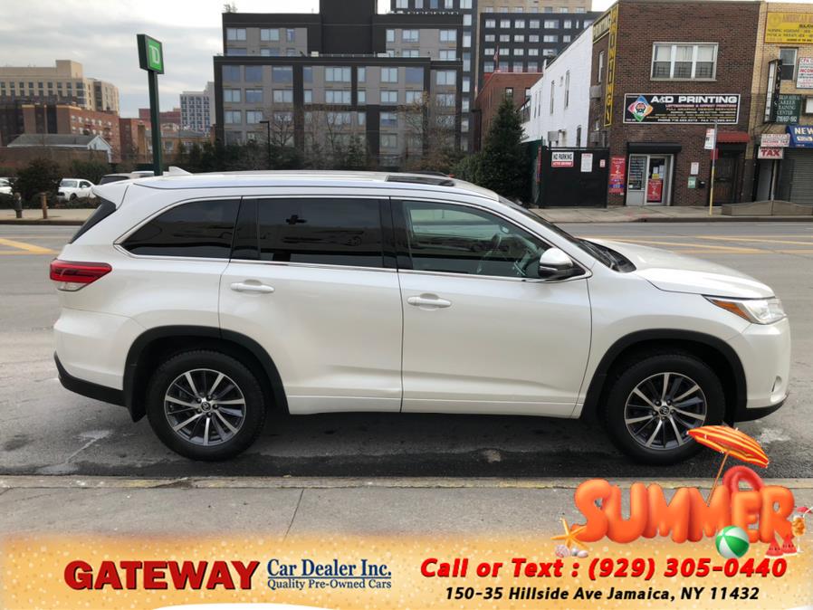 2018 Toyota Highlander XLE V6 AWD (Natl), available for sale in Jamaica, New York | Gateway Car Dealer Inc. Jamaica, New York 2018 Toyota Highlander XLE V6 AWD (Natl), available for sale in Jamaica, New York | Gateway Car Dealer Inc. Jamaica, New York