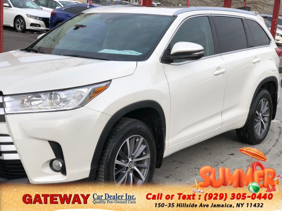 2018 Toyota Highlander XLE V6 AWD (Natl), available for sale in Jamaica, New York | Gateway Car Dealer Inc. Jamaica, New York 2018 Toyota Highlander XLE V6 AWD (Natl), available for sale in Jamaica, New York | Gateway Car Dealer Inc. Jamaica, New York