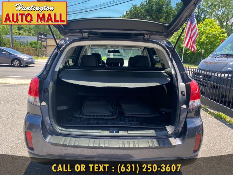 2013 Subaru Outback 4dr Wgn H4 Auto 2.5i Limited, available for sale in Huntington Station, New York | Huntington Auto Mall. Huntington Station, New York 2013 Subaru Outback 4dr Wgn H4 Auto 2.5i Limited, available for sale in Huntington Station, New York | Huntington Auto Mall. Huntington Station, New York