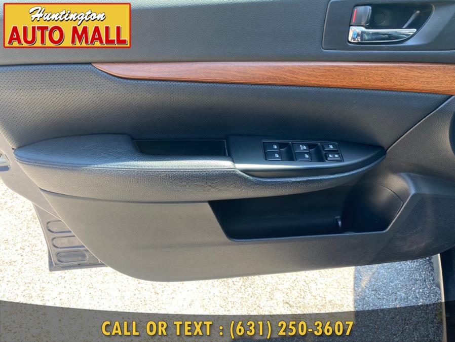 2013 Subaru Outback 4dr Wgn H4 Auto 2.5i Limited, available for sale in Huntington Station, New York | Huntington Auto Mall. Huntington Station, New York 2013 Subaru Outback 4dr Wgn H4 Auto 2.5i Limited, available for sale in Huntington Station, New York | Huntington Auto Mall. Huntington Station, New York