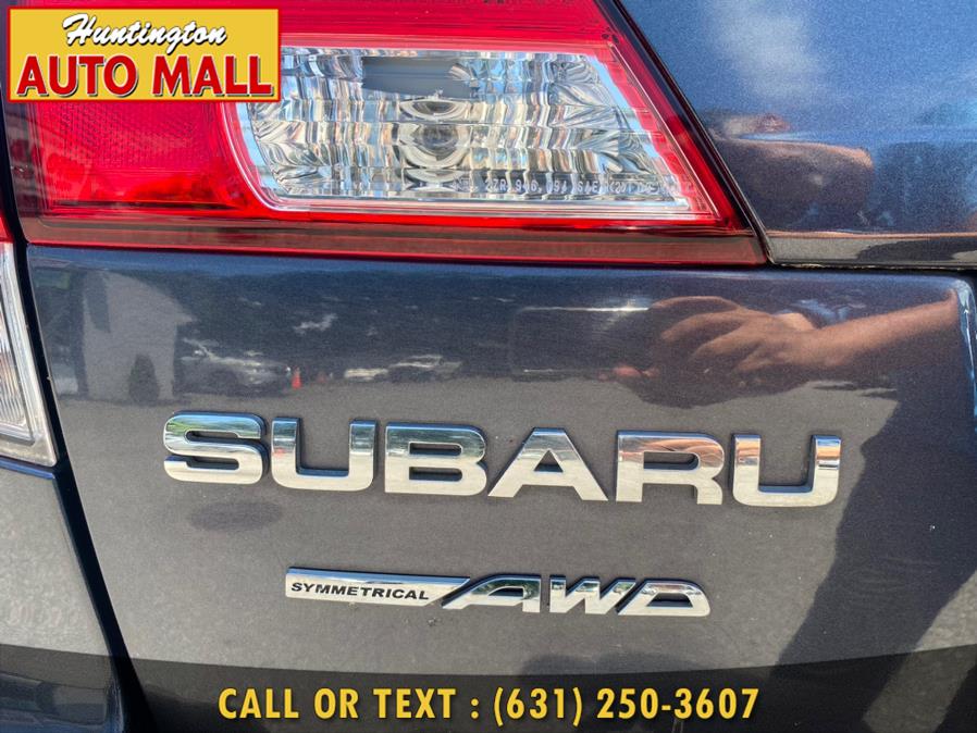 2013 Subaru Outback 4dr Wgn H4 Auto 2.5i Limited, available for sale in Huntington Station, New York | Huntington Auto Mall. Huntington Station, New York 2013 Subaru Outback 4dr Wgn H4 Auto 2.5i Limited, available for sale in Huntington Station, New York | Huntington Auto Mall. Huntington Station, New York