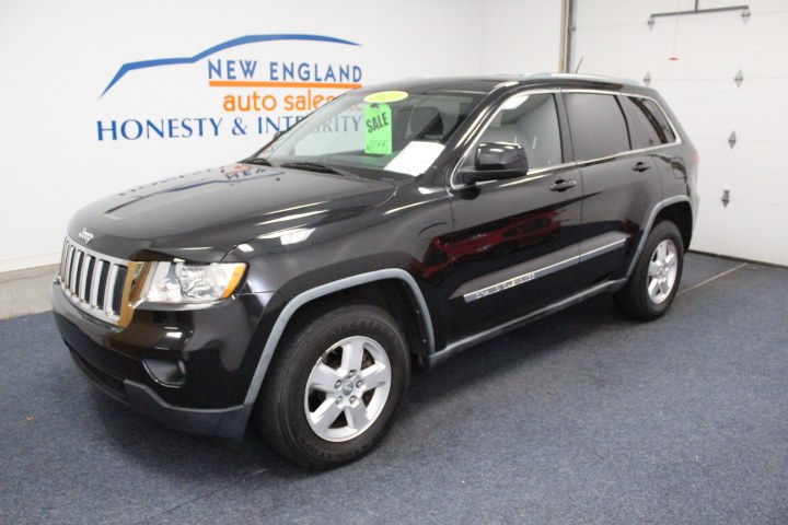 2011 Jeep Grand Cherokee 4WD 4dr Laredo, available for sale in Plainville, Connecticut | New England Auto Sales LLC. Plainville, Connecticut