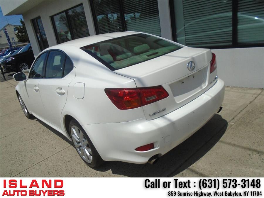 Used Lexus Is 250 Base AWD 4dr Sedan 2006 | Island Auto Buyers. West Babylon, New York Used Lexus Is 250 Base AWD 4dr Sedan 2006 | Island Auto Buyers. West Babylon, New York