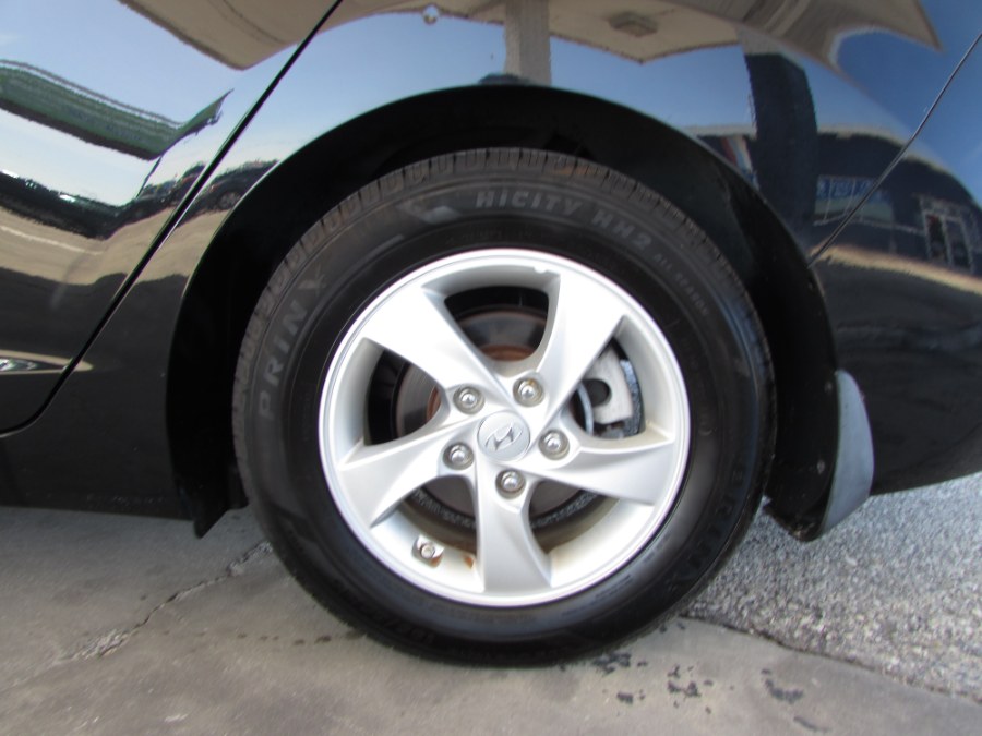 Used Hyundai Elantra 4dr Sdn Auto SE (Alabama Plant) 2015 | VIP Auto Enterprise, Inc. Orlando, Florida Used Hyundai Elantra 4dr Sdn Auto SE (Alabama Plant) 2015 | VIP Auto Enterprise, Inc. Orlando, Florida
