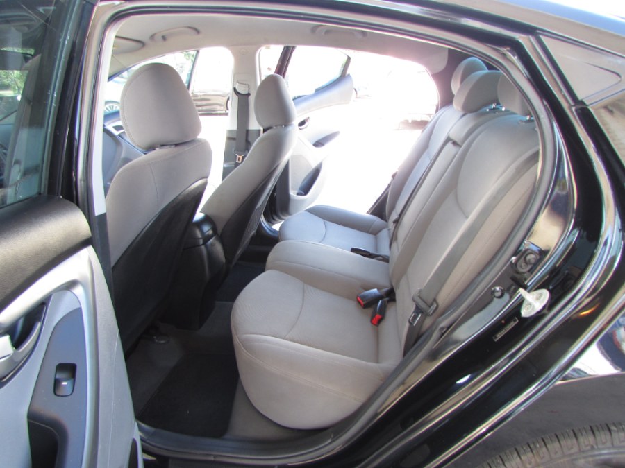 Used Hyundai Elantra 4dr Sdn Auto SE (Alabama Plant) 2015 | VIP Auto Enterprise, Inc. Orlando, Florida Used Hyundai Elantra 4dr Sdn Auto SE (Alabama Plant) 2015 | VIP Auto Enterprise, Inc. Orlando, Florida