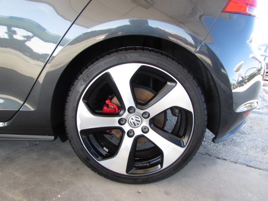 Used Volkswagen Golf GTI 4dr HB Man SE 2016 | VIP Auto Enterprise, Inc. Orlando, Florida Used Volkswagen Golf GTI 4dr HB Man SE 2016 | VIP Auto Enterprise, Inc. Orlando, Florida