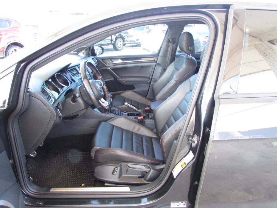 Used Volkswagen Golf GTI 4dr HB Man SE 2016 | VIP Auto Enterprise, Inc. Orlando, Florida Used Volkswagen Golf GTI 4dr HB Man SE 2016 | VIP Auto Enterprise, Inc. Orlando, Florida