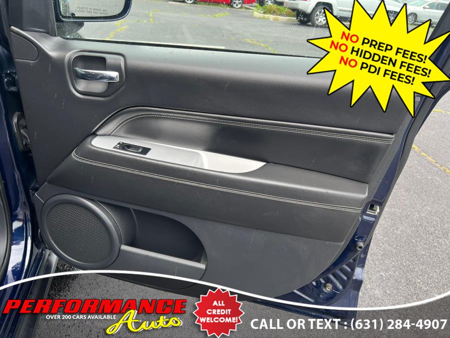 2016 Jeep Compass 4WD 4dr High Altitude Edition, available for sale in Bohemia, New York | Performance Auto Inc. Bohemia, New York 2016 Jeep Compass 4WD 4dr High Altitude Edition, available for sale in Bohemia, New York | Performance Auto Inc. Bohemia, New York