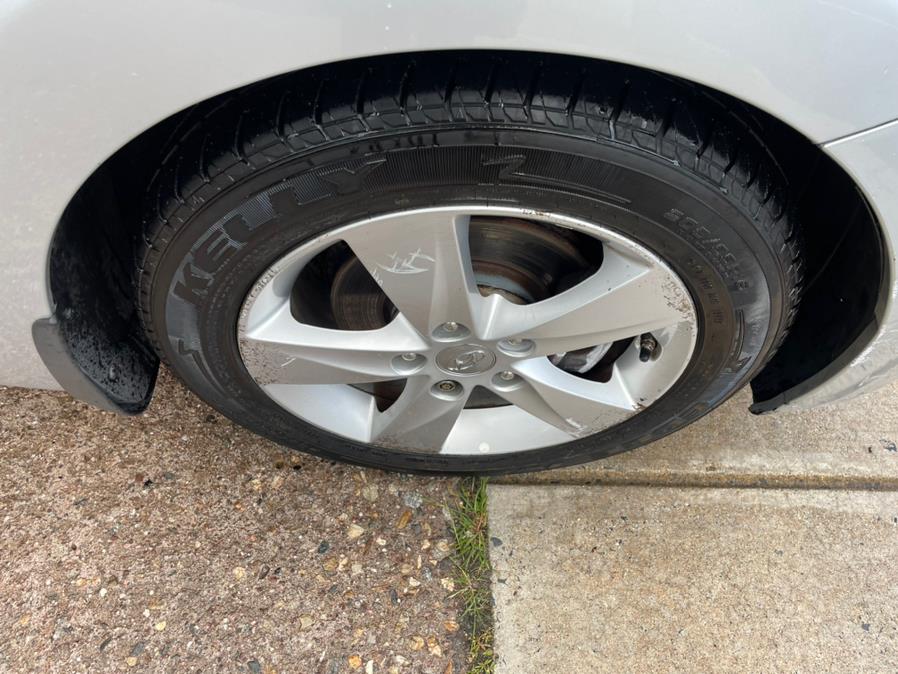 Used Hyundai Elantra 4dr Sdn Auto GLS PZEV (Alabama Plant) 2013 | Carsonmain LLC. Manchester, Connecticut Used Hyundai Elantra 4dr Sdn Auto GLS PZEV (Alabama Plant) 2013 | Carsonmain LLC. Manchester, Connecticut